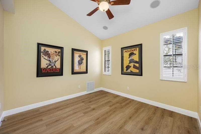#2 Office/Bonus Room - 114 IRWIN ST E, SAFETY HARBOR