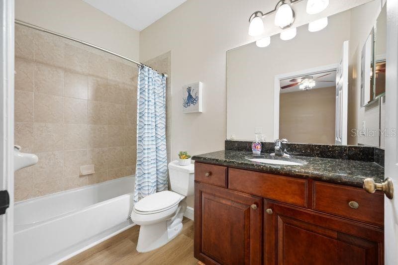 #2 Bathroom - 114 IRWIN ST E, SAFETY HARBOR