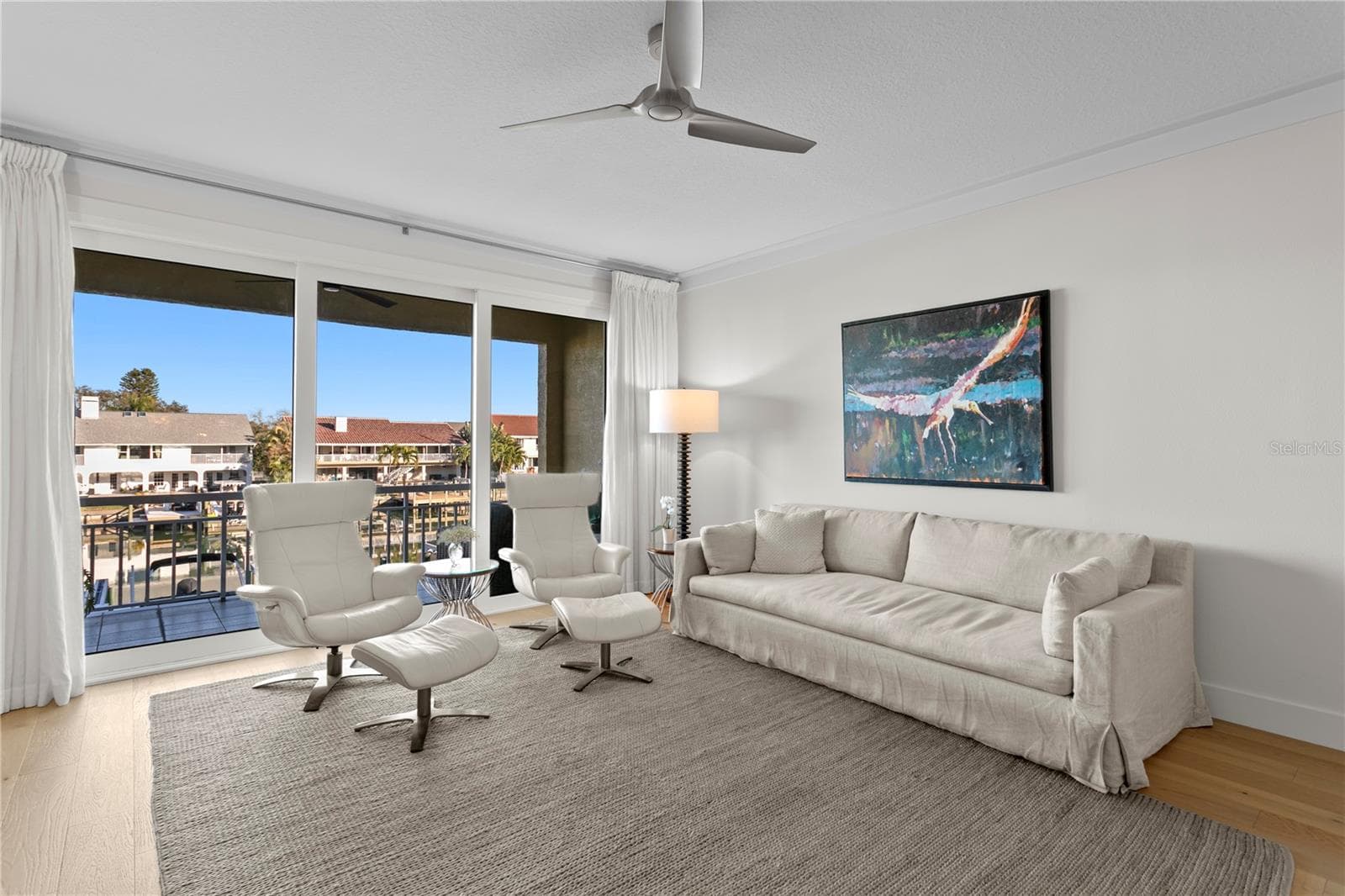 Living room - 1067 PINELLAS BAYWAY S, ST PETERSBURG