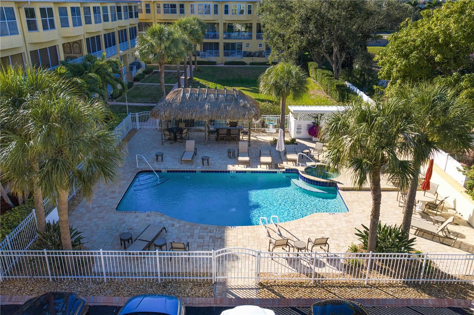 Community Pool - 1067 PINELLAS BAYWAY S, ST PETERSBURG