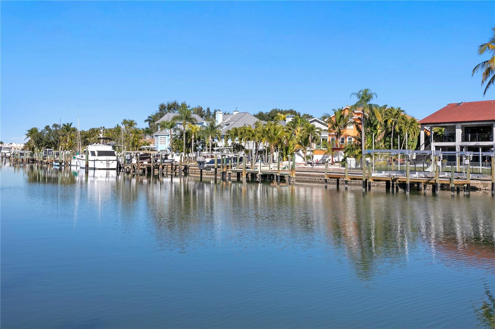 water way - 1067 PINELLAS BAYWAY S, ST PETERSBURG