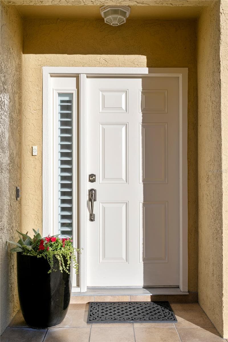 Front door - 1067 PINELLAS BAYWAY S, ST PETERSBURG