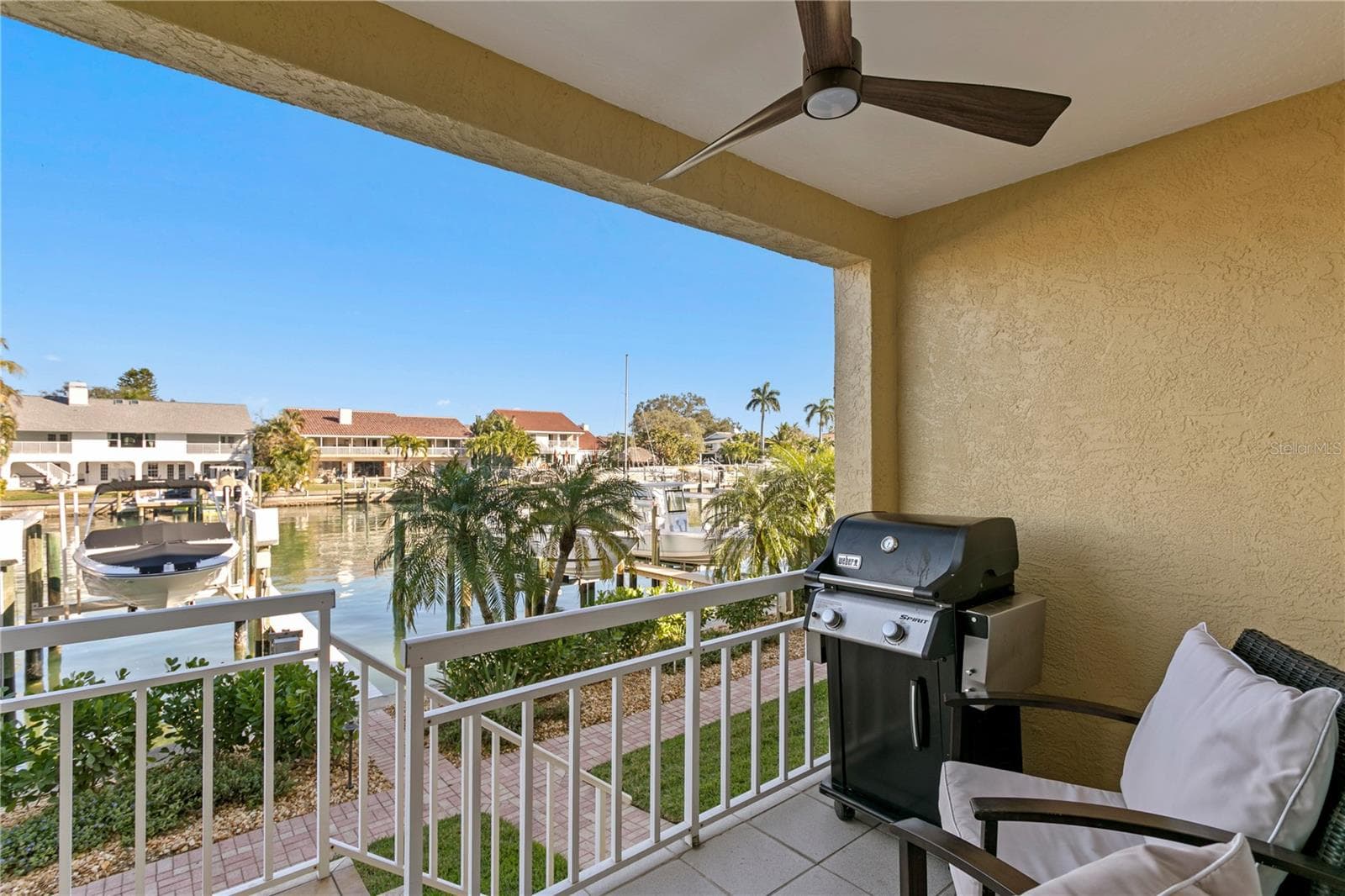 Ground level easy access to dock - 1067 PINELLAS BAYWAY S, ST PETERSBURG