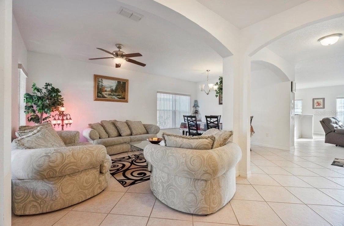 Entrace Living Room - 10781 CABBAGE TREE LOOP, ORLANDO