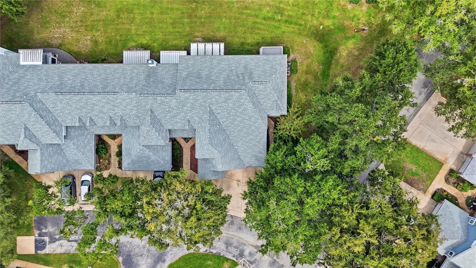 Birdeye view of roof - 2210 COACH HOUSE BLVD #408, ORLANDO