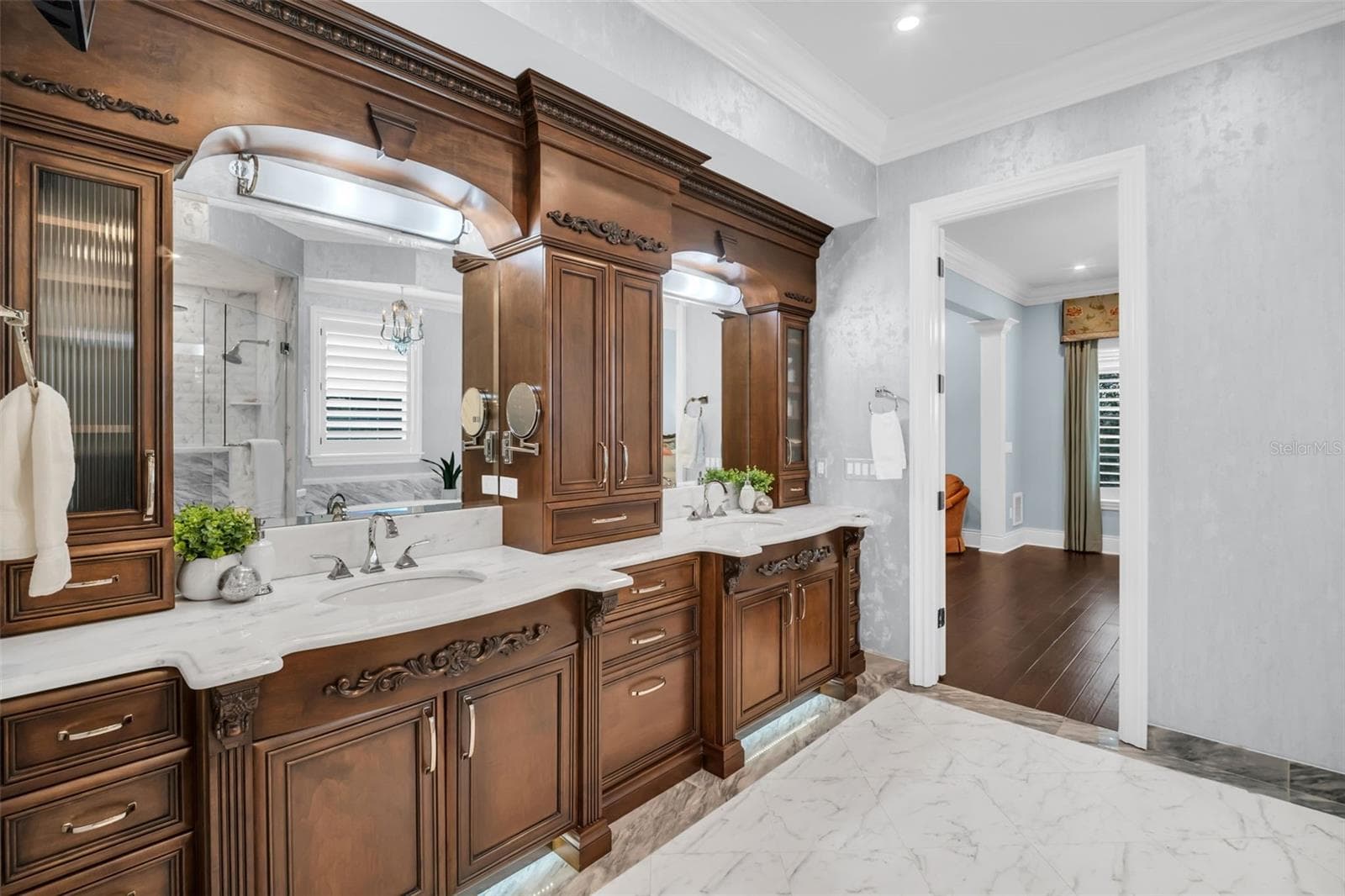 Primary bath - 500 BEACH DR NE, ST PETERSBURG
