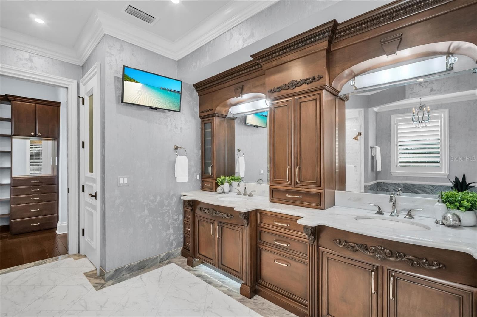 Primary bath - 500 BEACH DR NE, ST PETERSBURG