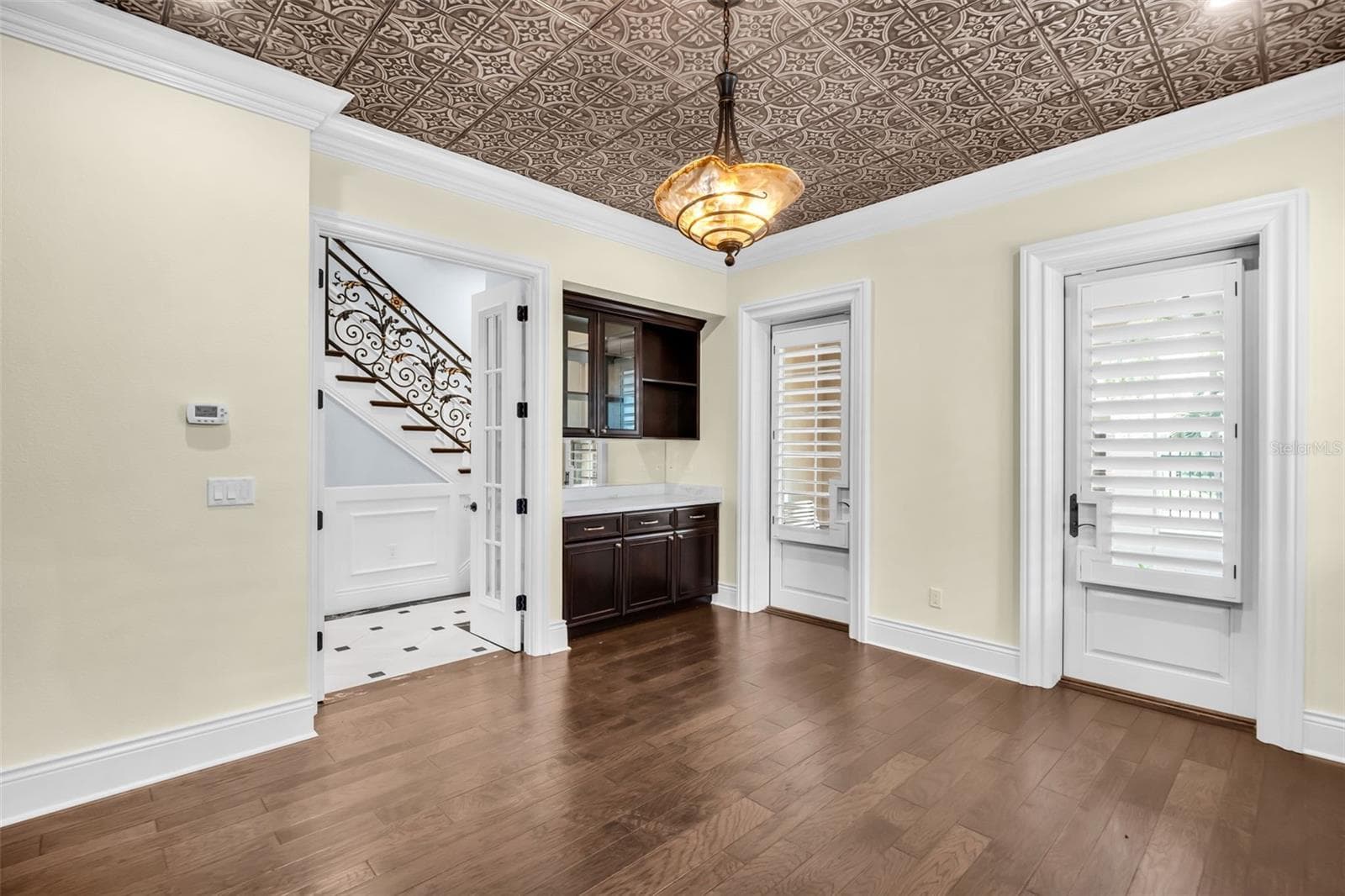 1st Level Entertainment room - 500 BEACH DR NE, ST PETERSBURG