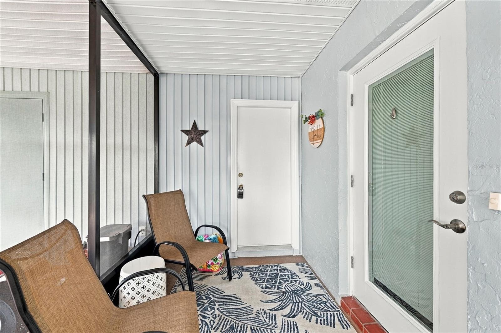 Front porch Screened in - 427 GLADSTONE PL #89, SUN CITY CENTER