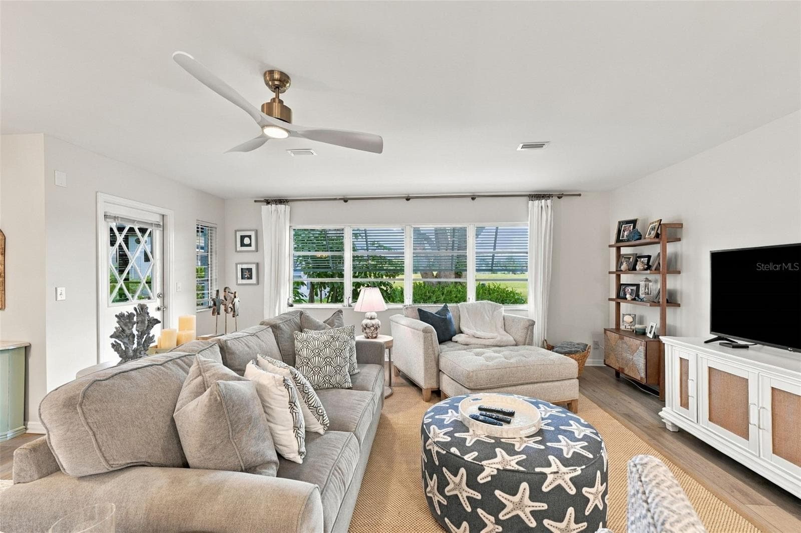 Condominium at 427 GLADSTONE PL #89, SUN CITY CENTER, photo 11 of 45