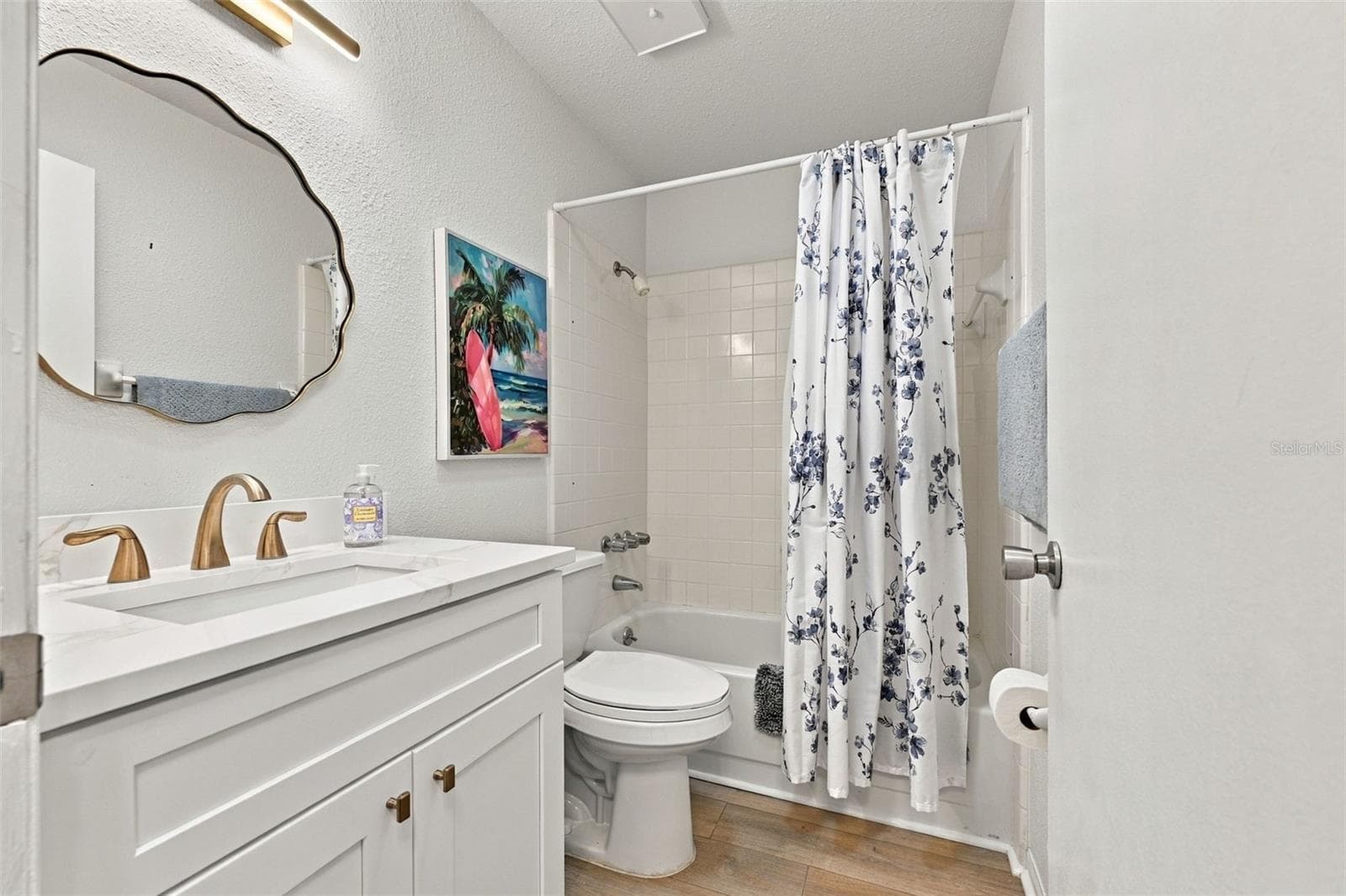 Guest Bathroom - 427 GLADSTONE PL #89, SUN CITY CENTER