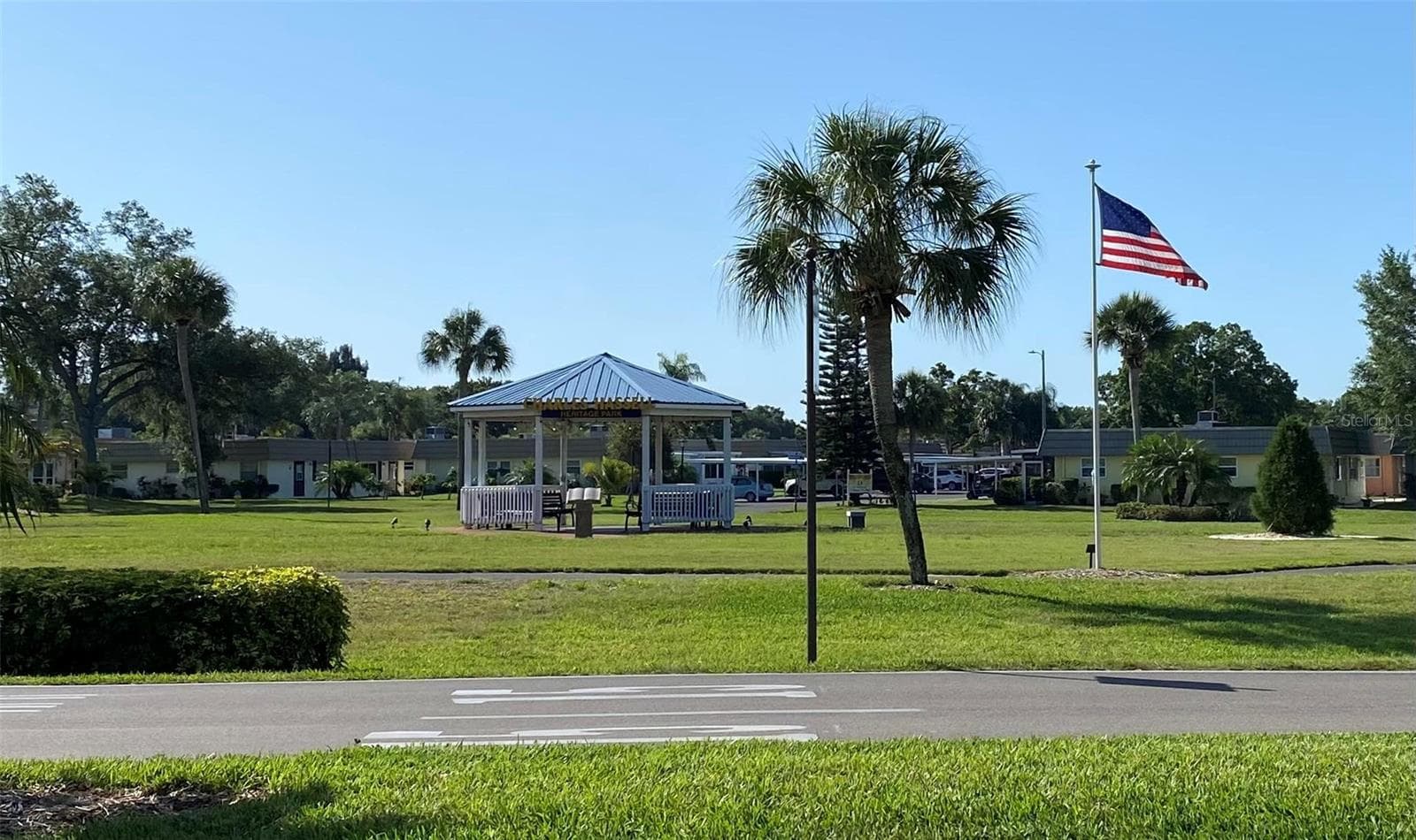The Gazebo near the North side - 427 GLADSTONE PL #89, SUN CITY CENTER