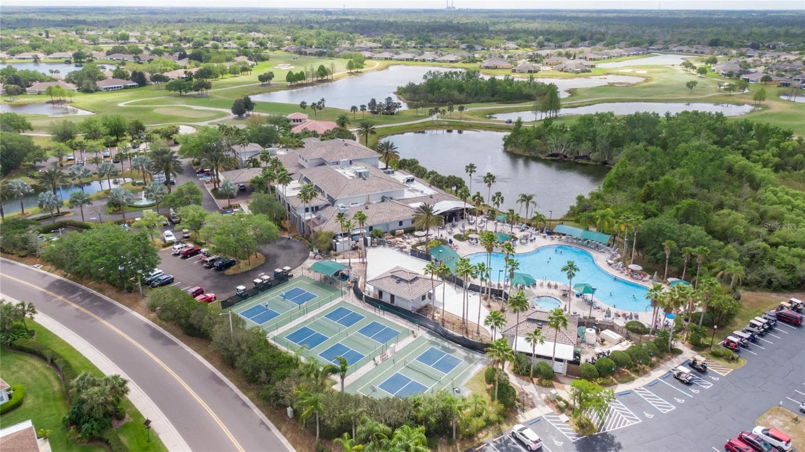 South Clubhouse - 427 GLADSTONE PL #89, SUN CITY CENTER