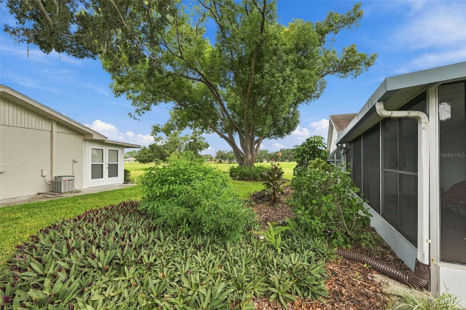 Condominium at 427 GLADSTONE PL #89, SUN CITY CENTER, photo 43 of 45