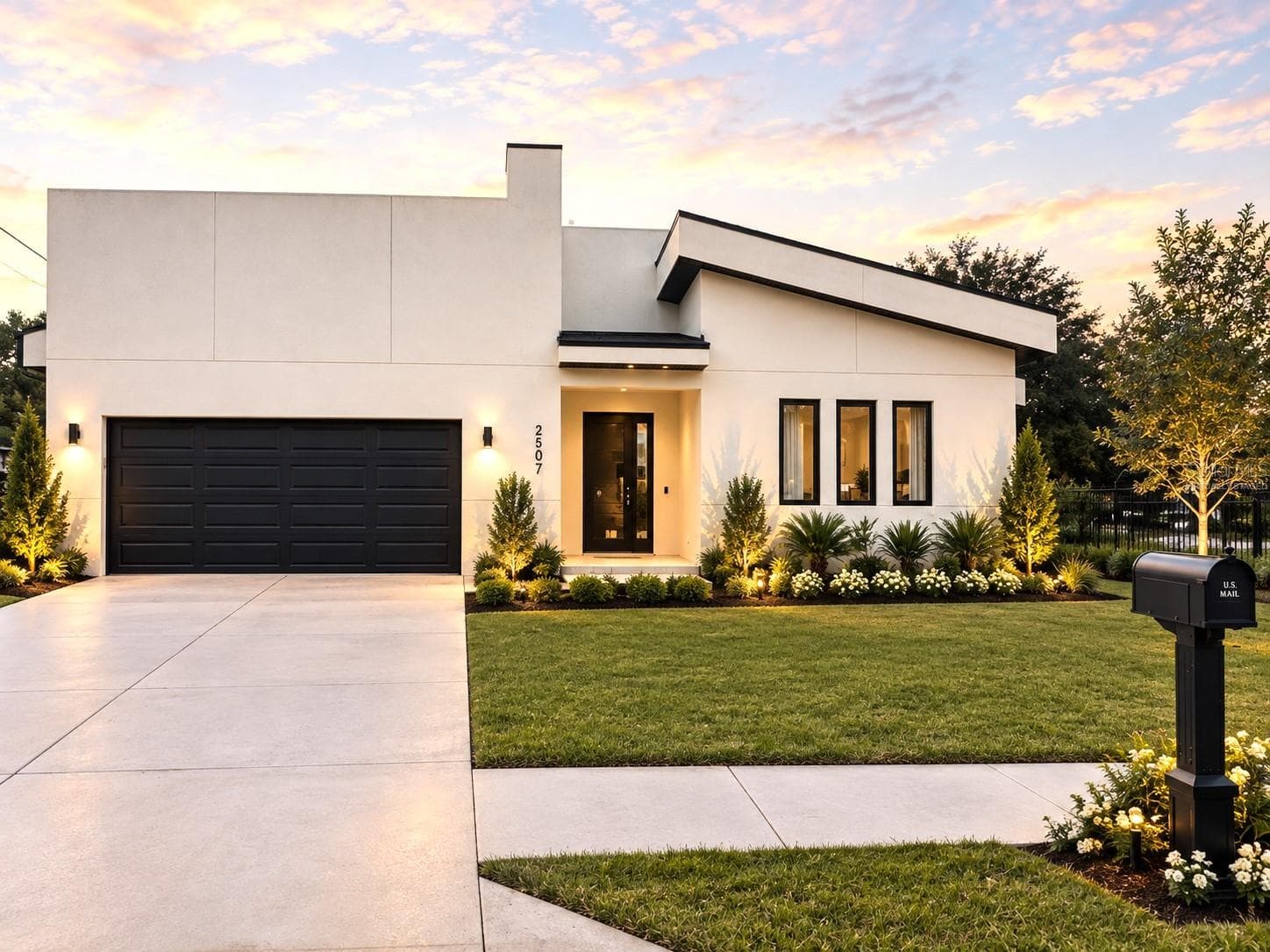 Virtually Staged Image - 2507 FAIRVIEW AVE, SEFFNER
