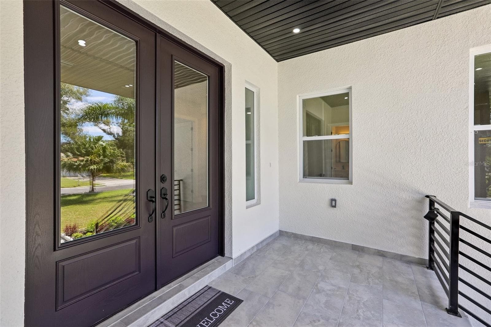 Single Family Residence at 806 LAMONT PL, TEMPLE TERRACE, photo 6 of 66
