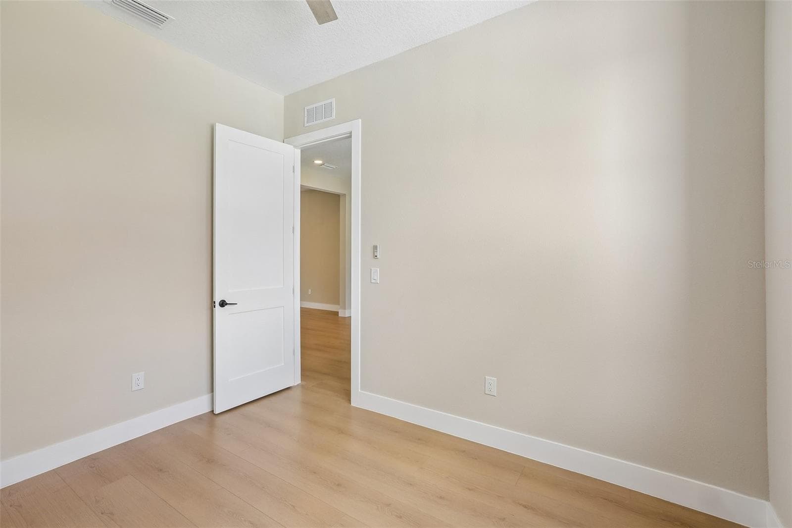 Single Family Residence at 806 LAMONT PL, TEMPLE TERRACE, photo 19 of 66