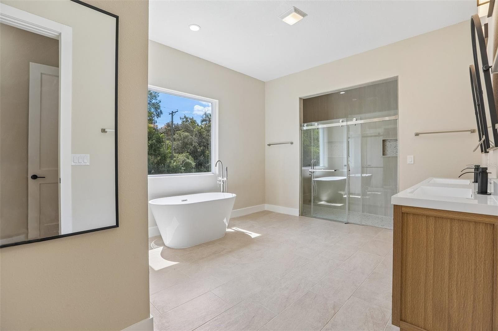 Single Family Residence at 806 LAMONT PL, TEMPLE TERRACE, photo 21 of 66