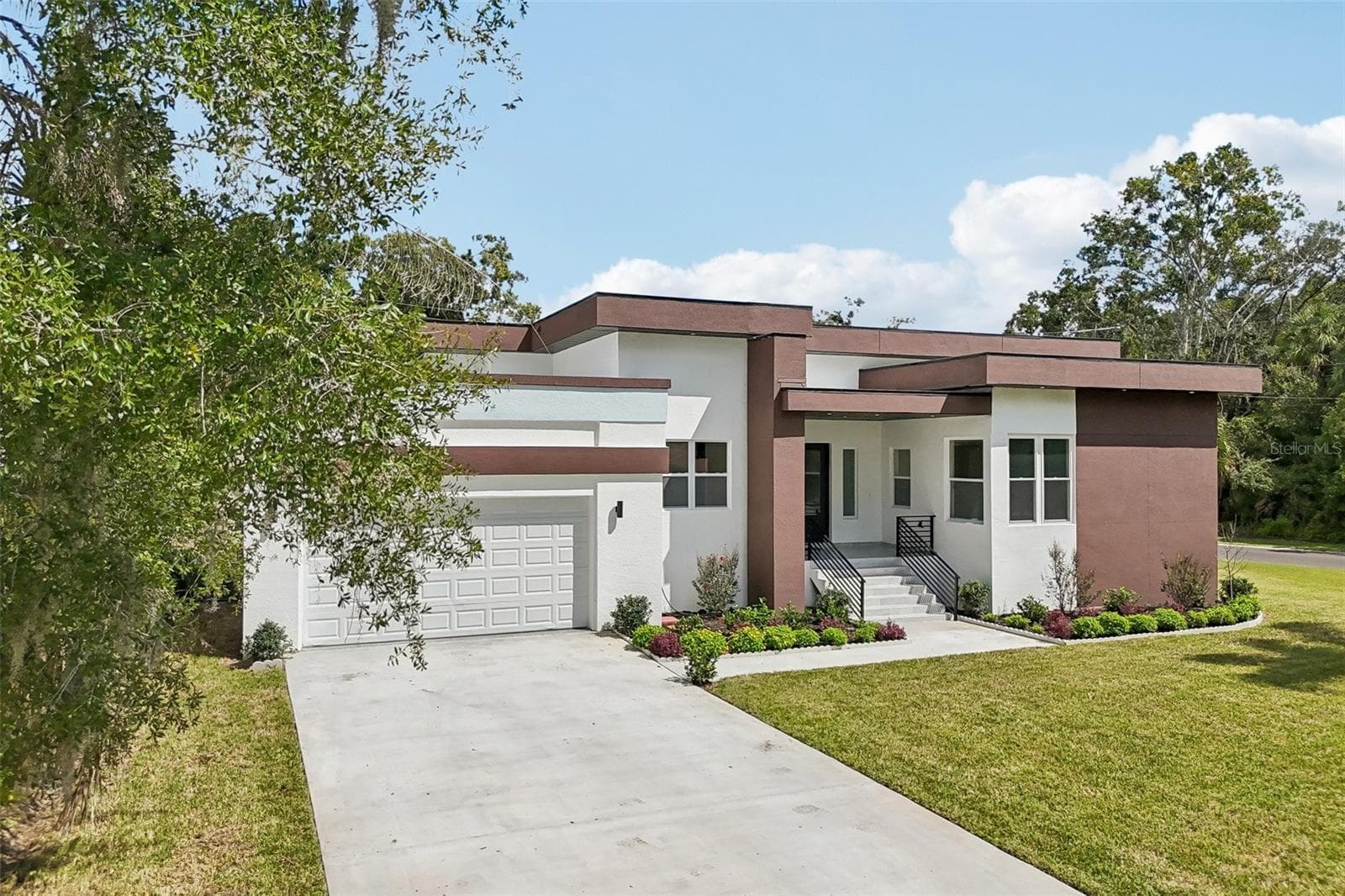 Single Family Residence at 806 LAMONT PL, TEMPLE TERRACE, photo 46 of 66