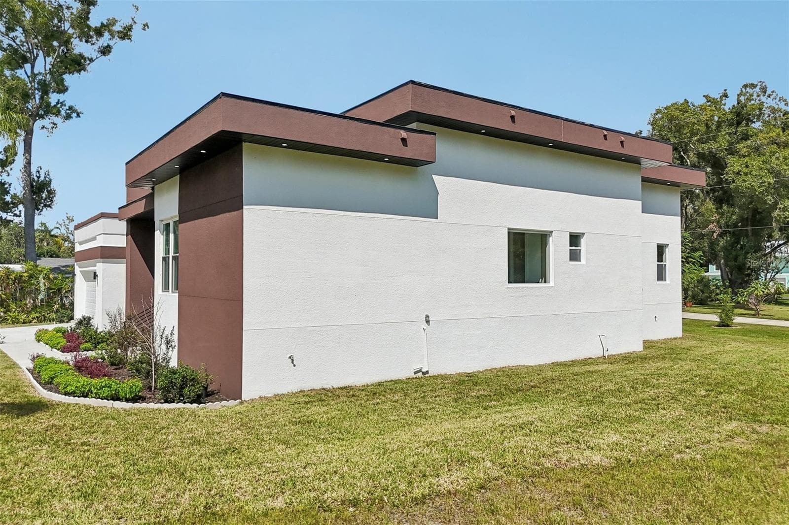 Single Family Residence at 806 LAMONT PL, TEMPLE TERRACE, photo 49 of 66