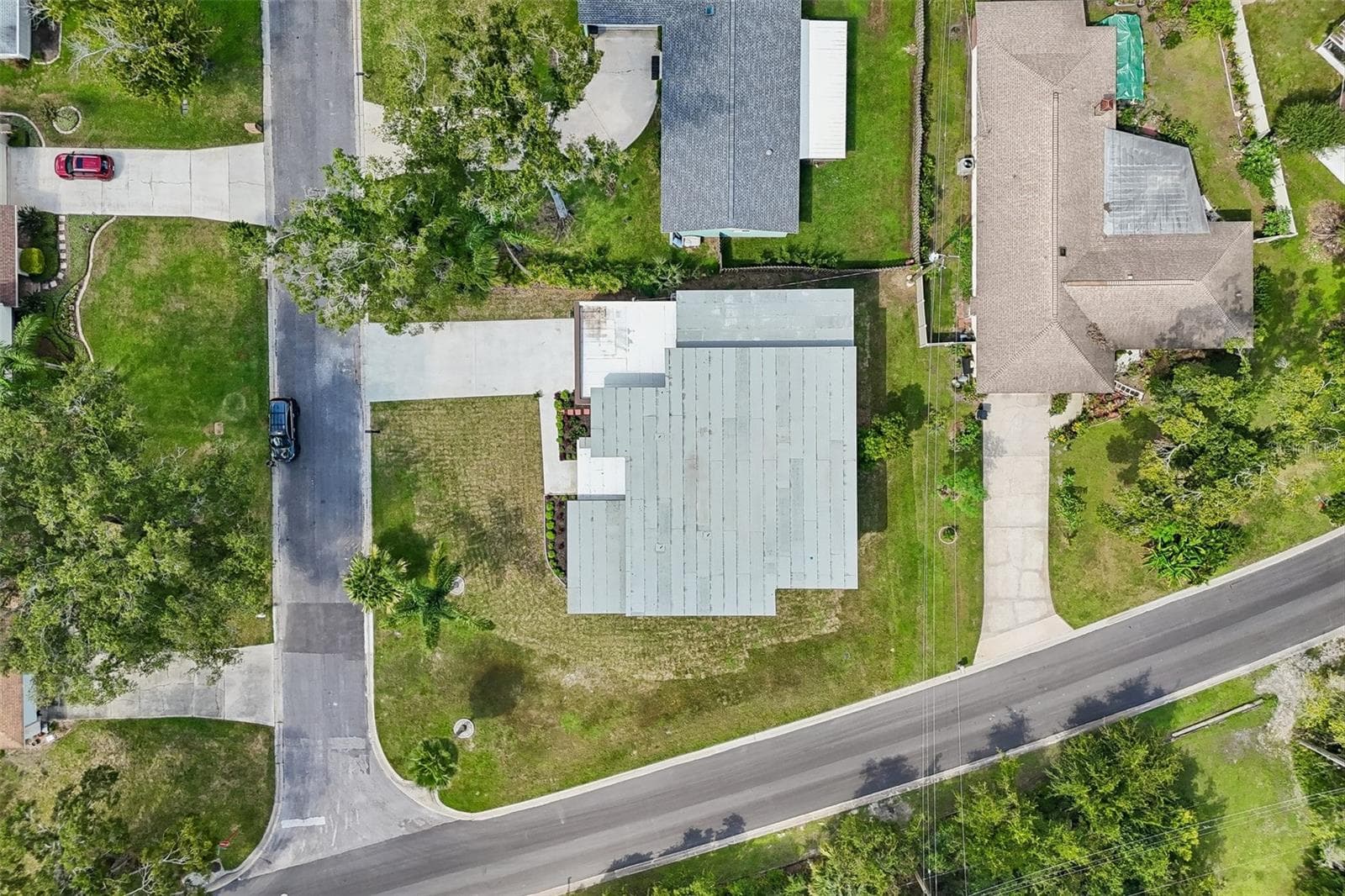 Single Family Residence at 806 LAMONT PL, TEMPLE TERRACE, photo 65 of 66