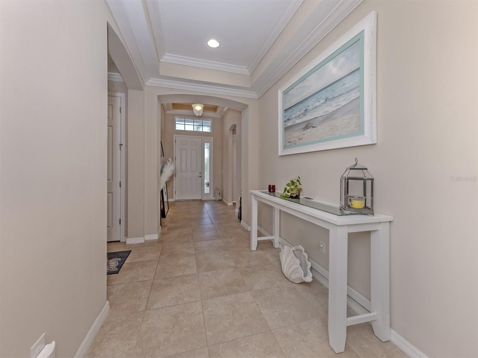 Single Family Residence at 11666 PARROTFISH ST, VENICE, photo 2 of 58