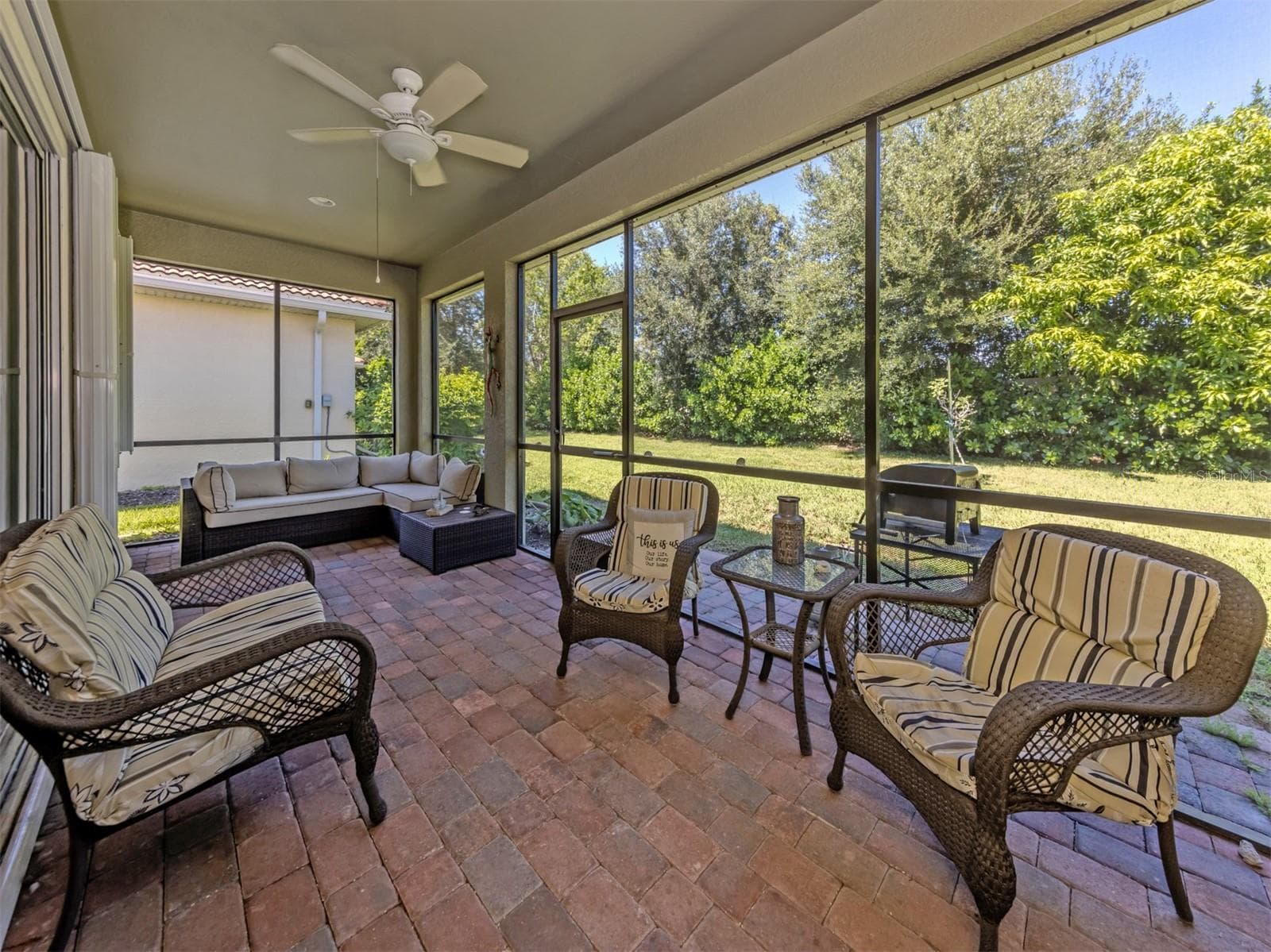 Single Family Residence at 11666 PARROTFISH ST, VENICE, photo 25 of 58