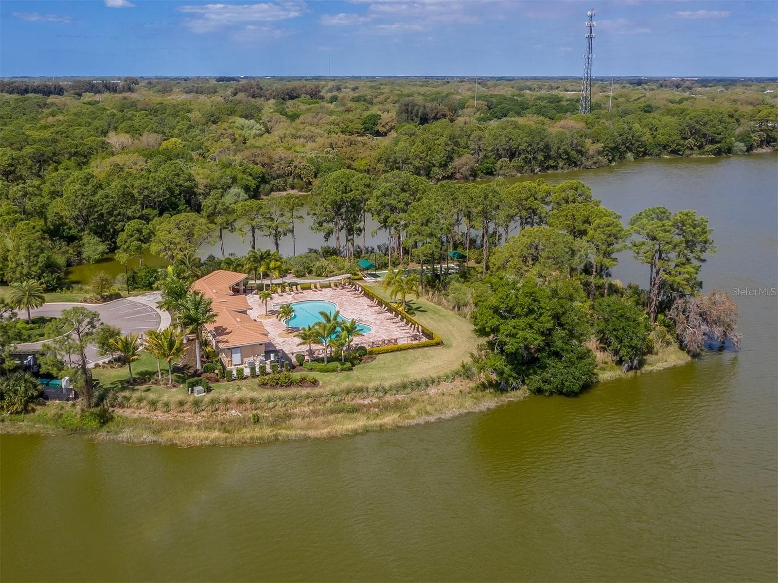 Single Family Residence at 11666 PARROTFISH ST, VENICE, photo 43 of 58