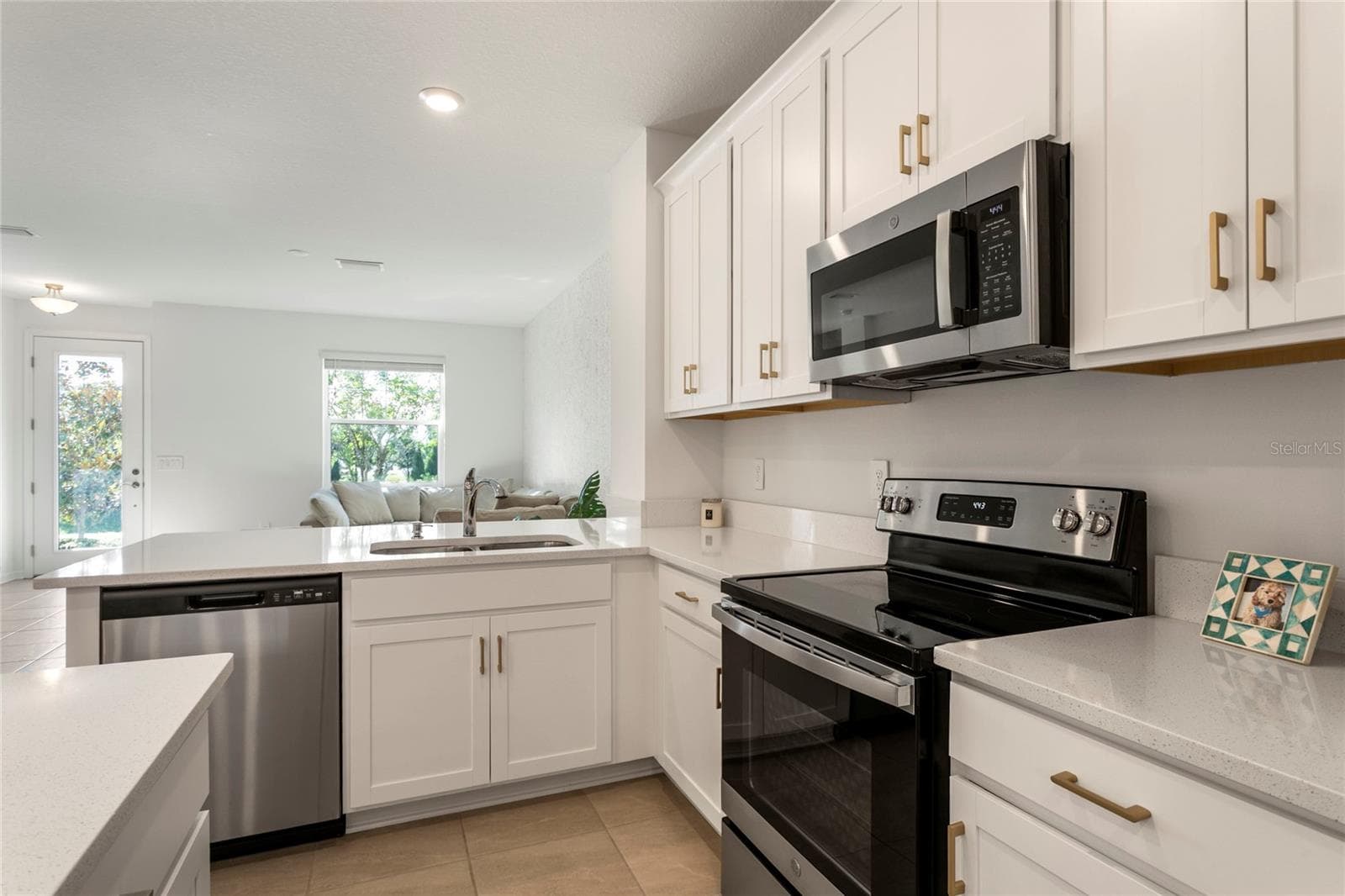 Townhouse at 1741 CLEAT LN, SARASOTA, photo 6 of 30