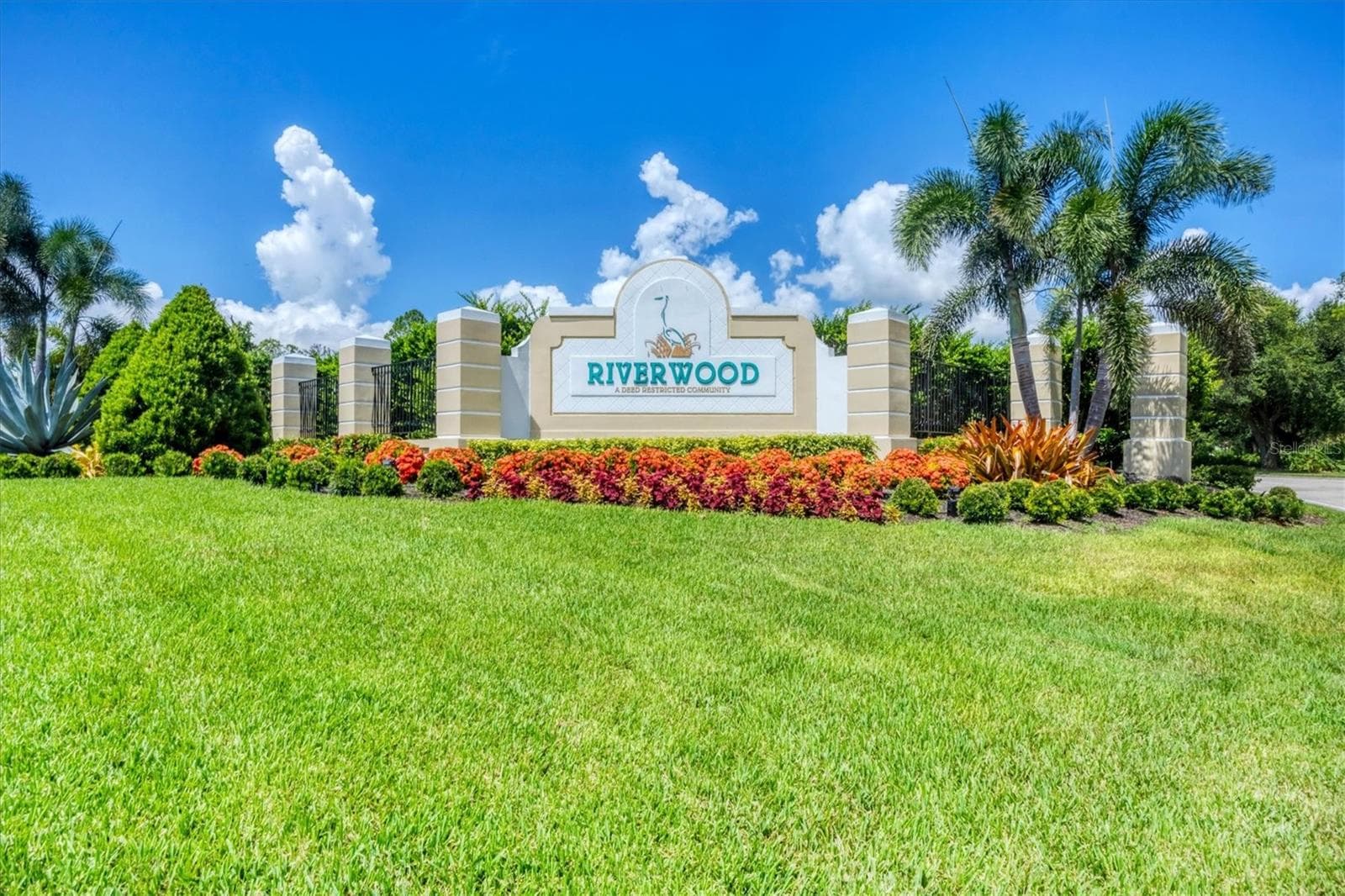 Riverwood Golf & Country Club - 3200 BAY RIDGE WAY, PORT CHARLOTTE