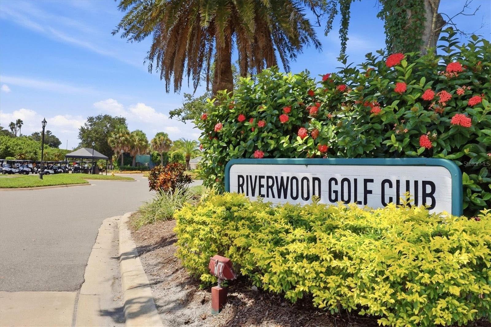 Riverwood Golf Club-(optional) membership packages available - 3200 BAY RIDGE WAY, PORT CHARLOTTE