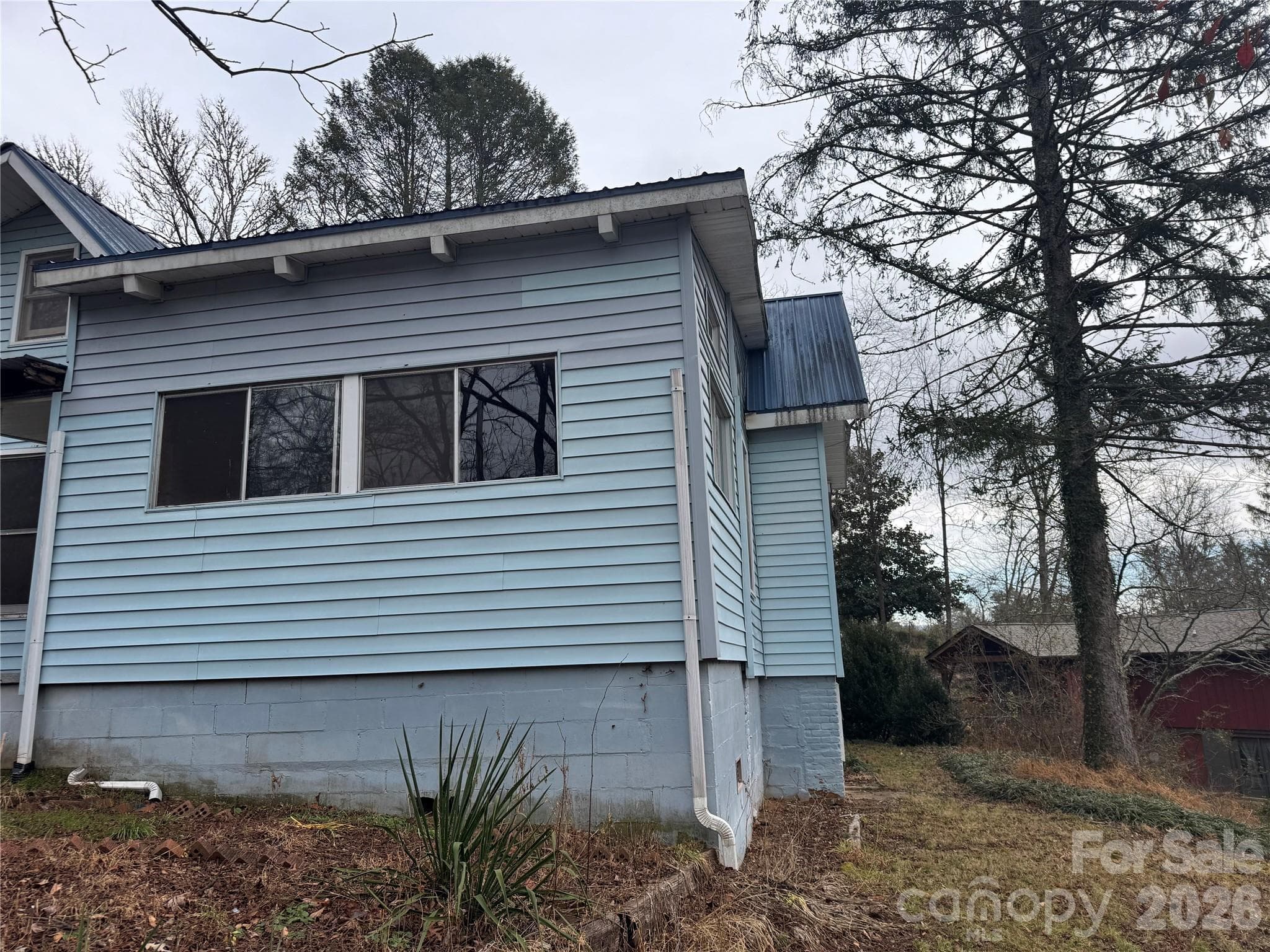 Single Family Residence at Brevard, photo 8 of 48