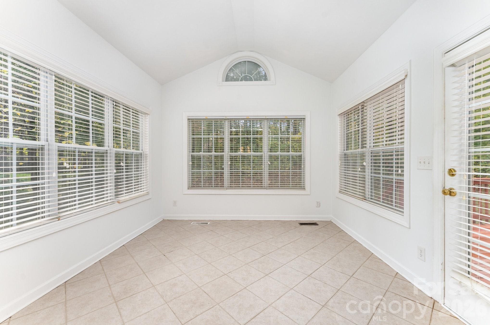 Single Family Residence at 14333 Maclauren Lane, Huntersville, photo 14 of 45