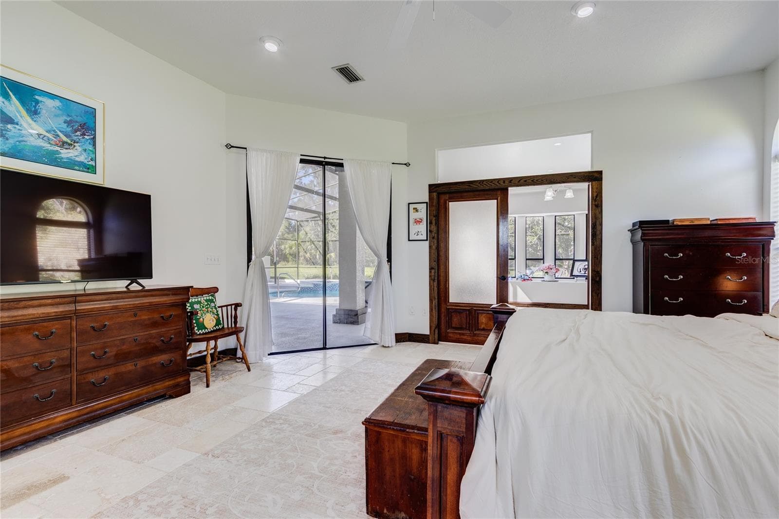 Entry to study/den off the primary bedroom! - 32305 PASCO RD, SAN ANTONIO