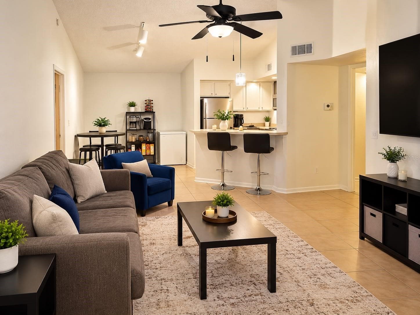 Condominium at 4524 COMMANDER DR #1628, ORLANDO, photo 12 of 24