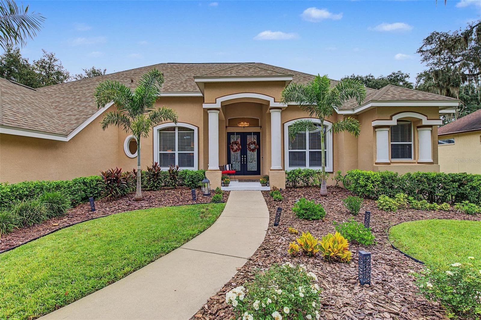 Single Family Residence at 5109 SYLVAN OAKS DR, VALRICO, photo 4 of 62