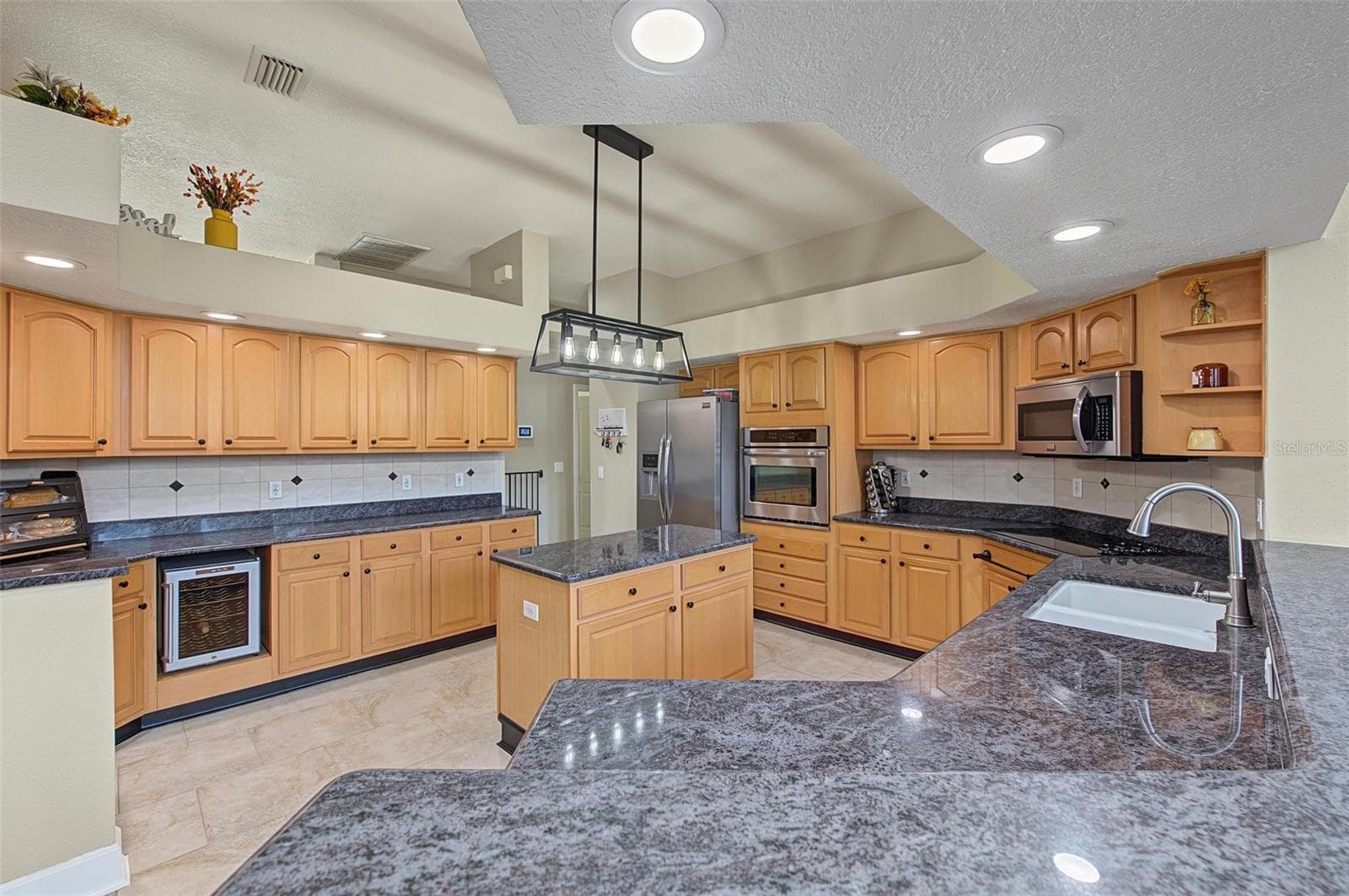 Single Family Residence at 5109 SYLVAN OAKS DR, VALRICO, photo 13 of 62