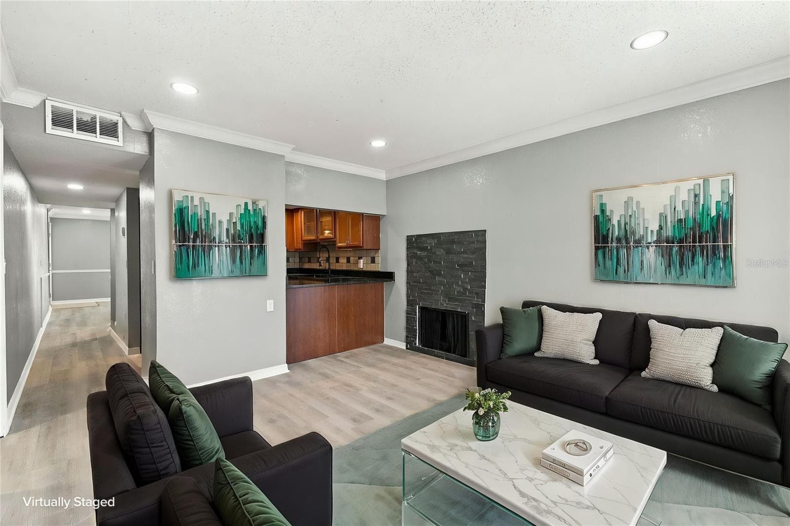 Fireplaced living area - 738 HAVEN PL, TARPON SPRINGS