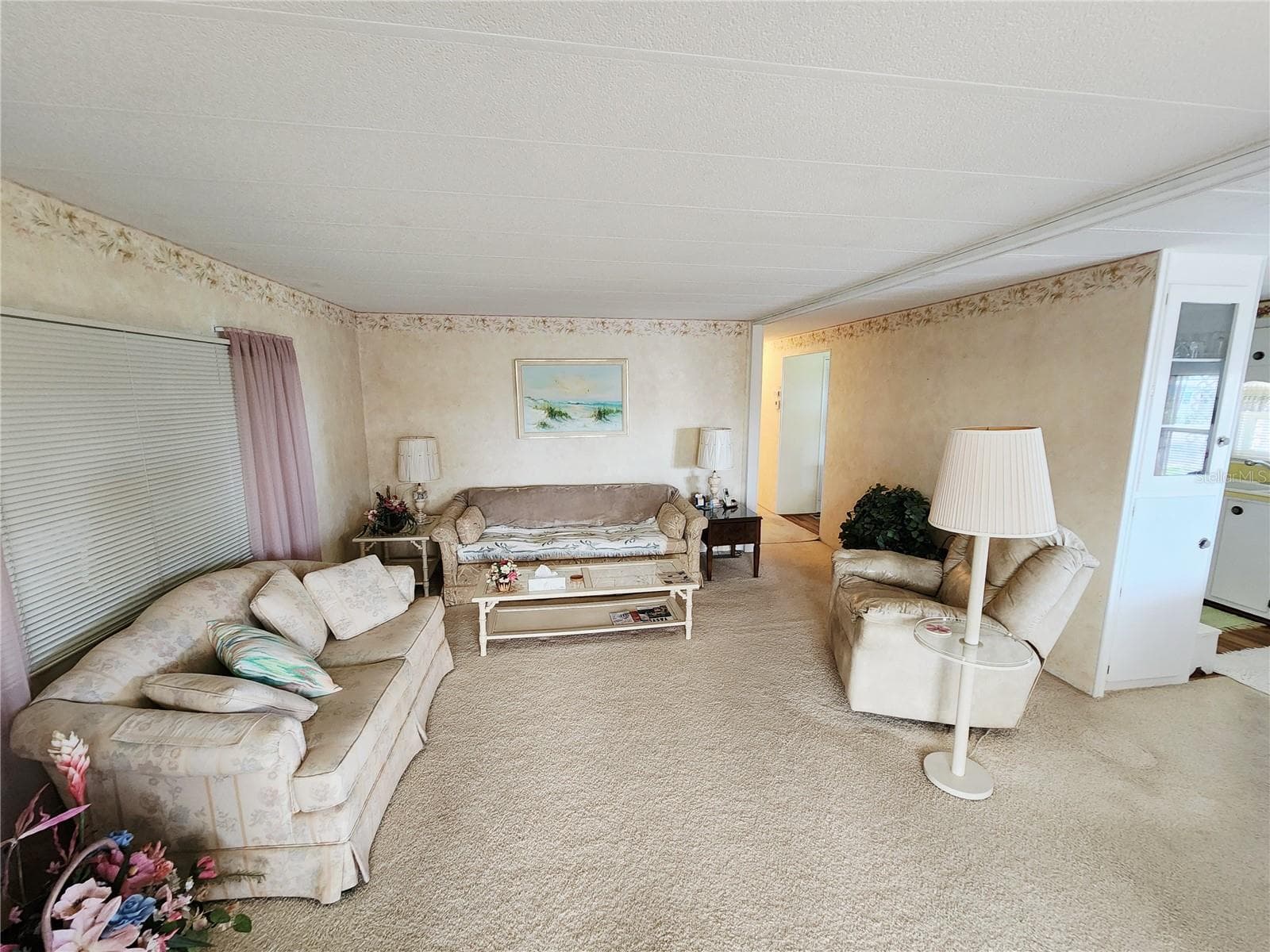 Living Room - 5408 CHATEAU LN, BRADENTON