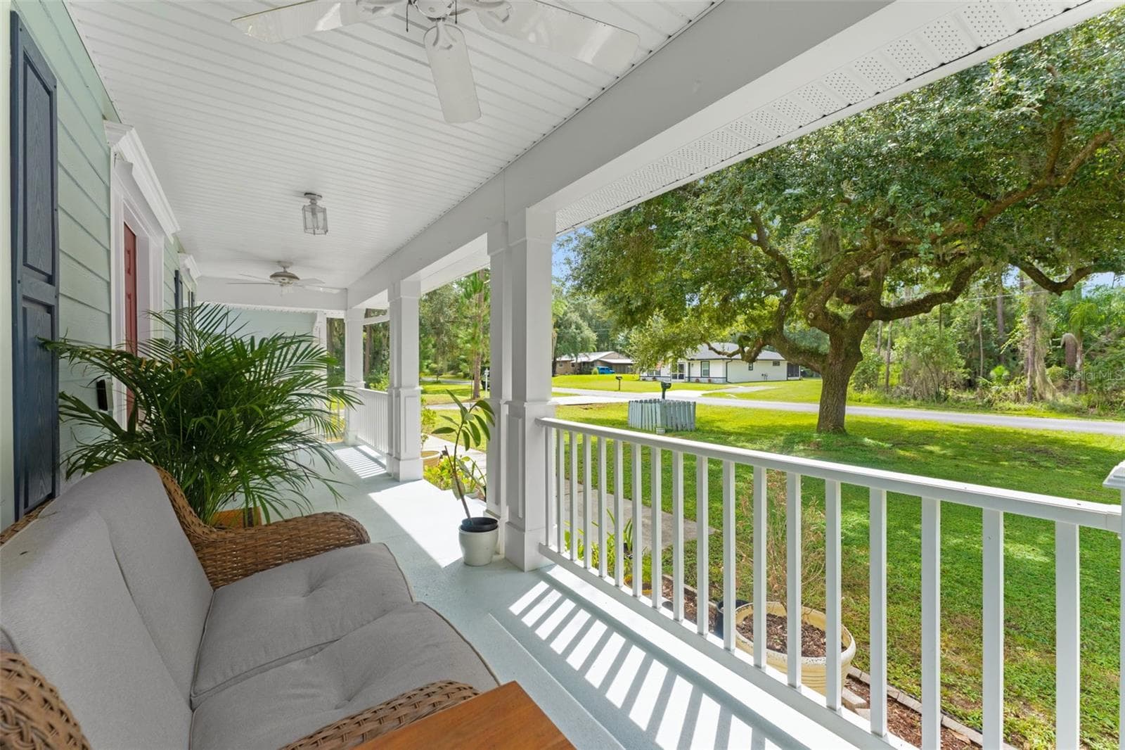 Single Family Residence at 14209 NELL DR, ORLANDO, photo 4 of 40