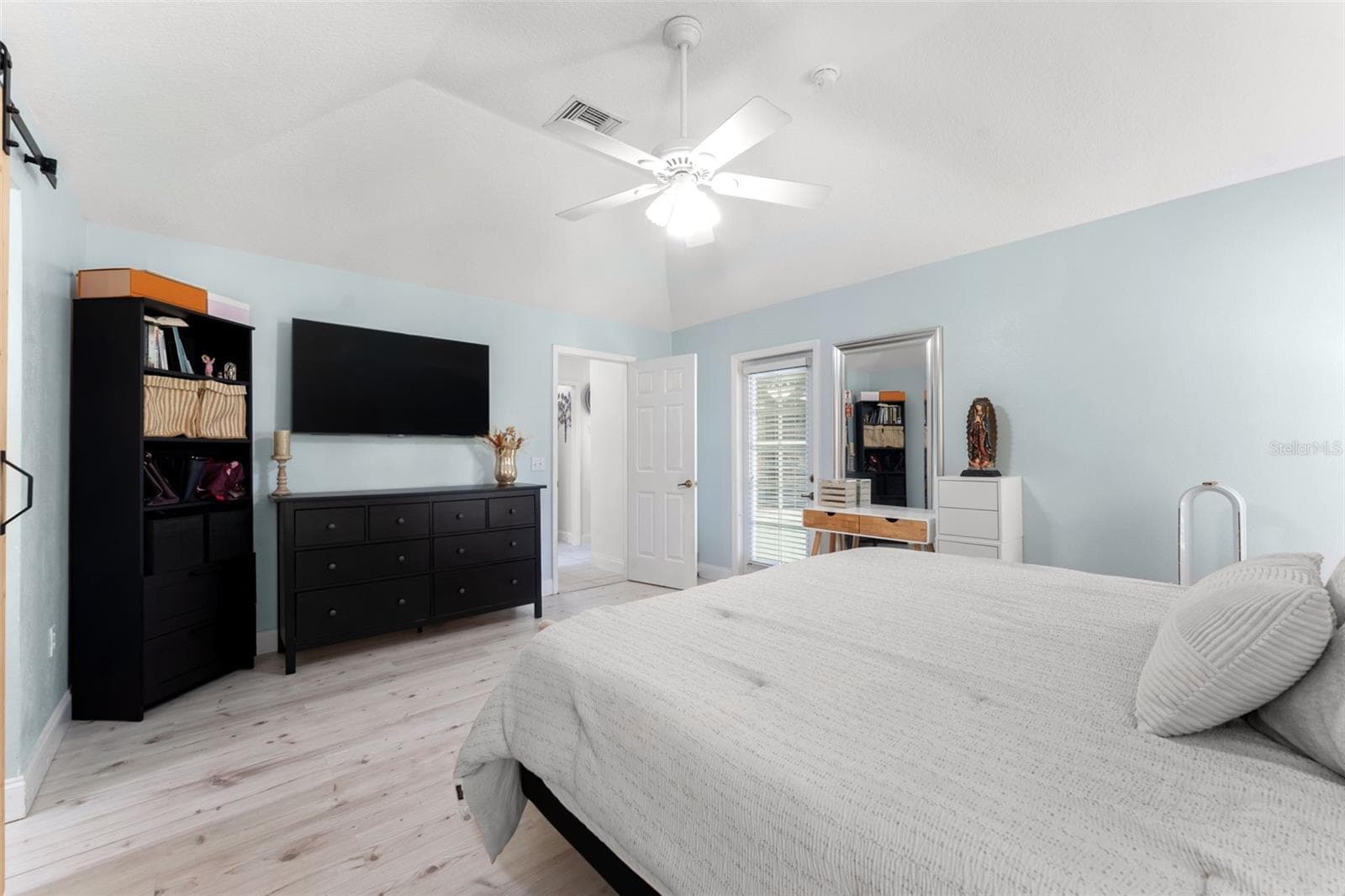 Single Family Residence at 14209 NELL DR, ORLANDO, photo 23 of 40