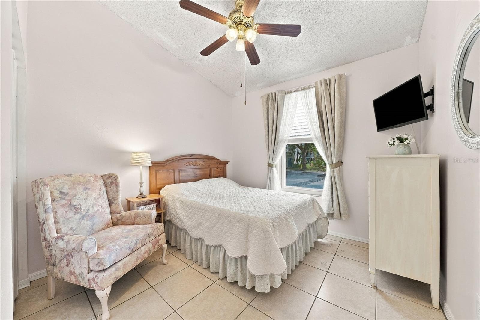 DOWNSTAIRS BED - 10429 HERON LAKE DR, RIVERVIEW