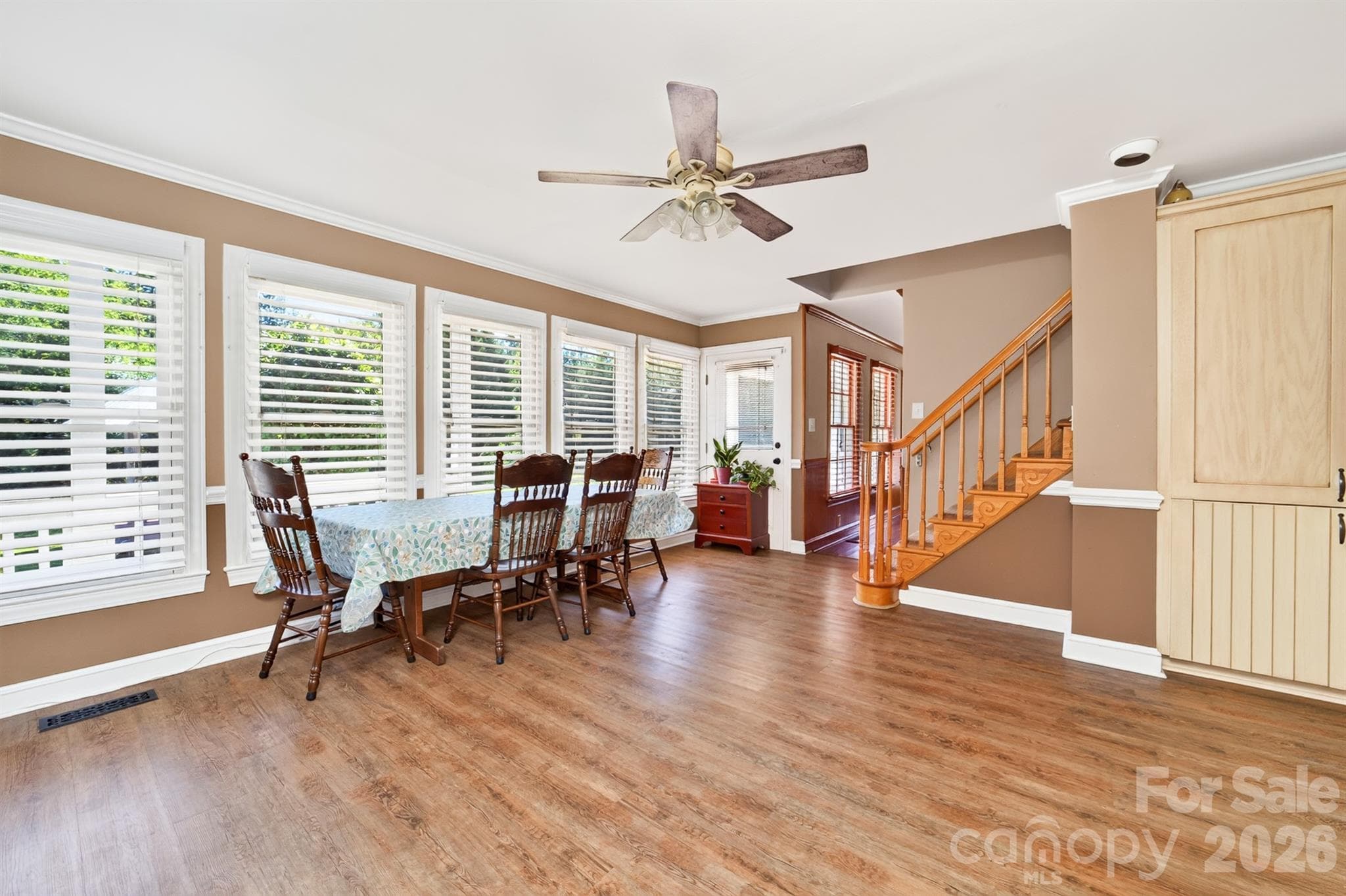 Stairway leading upstairs and into the family roon - 9702 Quail Cove Court, Indian Trail