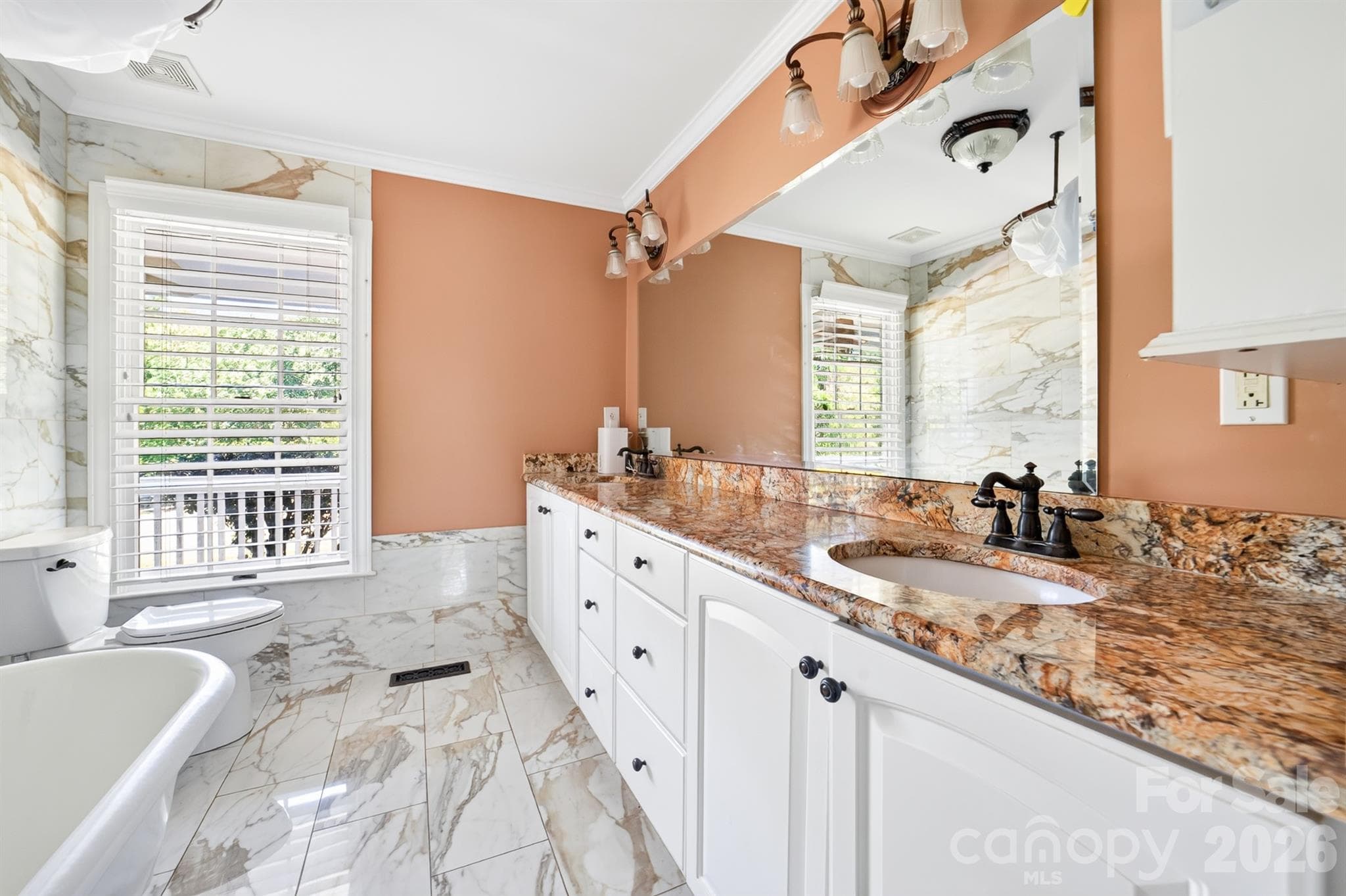 Primary bathroom - 9702 Quail Cove Court, Indian Trail