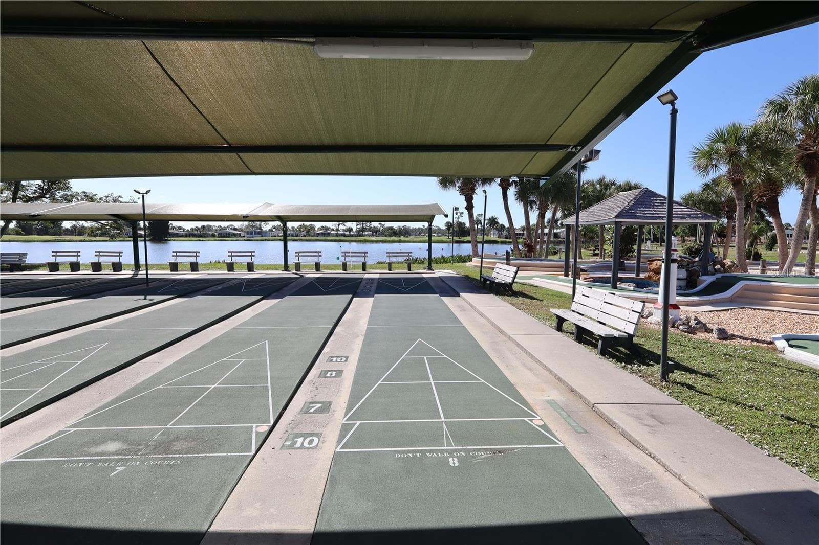 Manufactured Home at 2100 KINGS HWY #402, PORT CHARLOTTE, photo 75 of 95