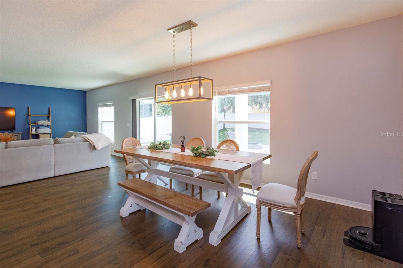Single Family Residence at 89 PRAIRIE FALCON DR, GROVELAND, photo 13 of 39