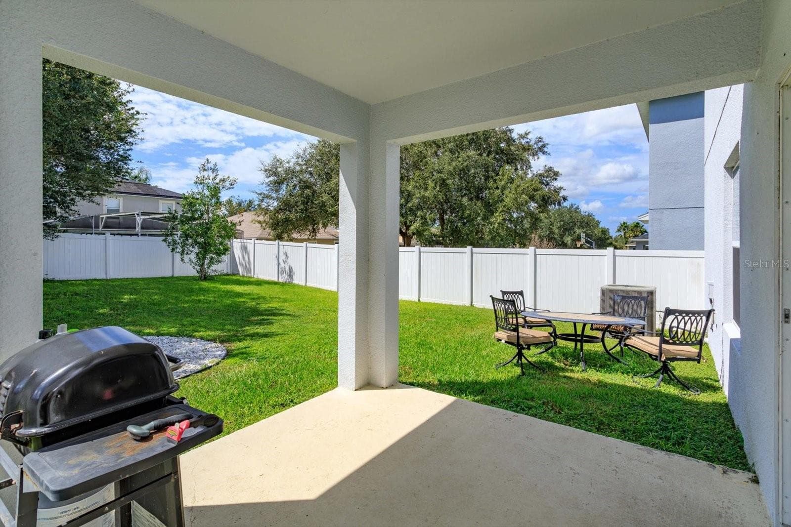 Back Patio - 89 PRAIRIE FALCON DR, GROVELAND