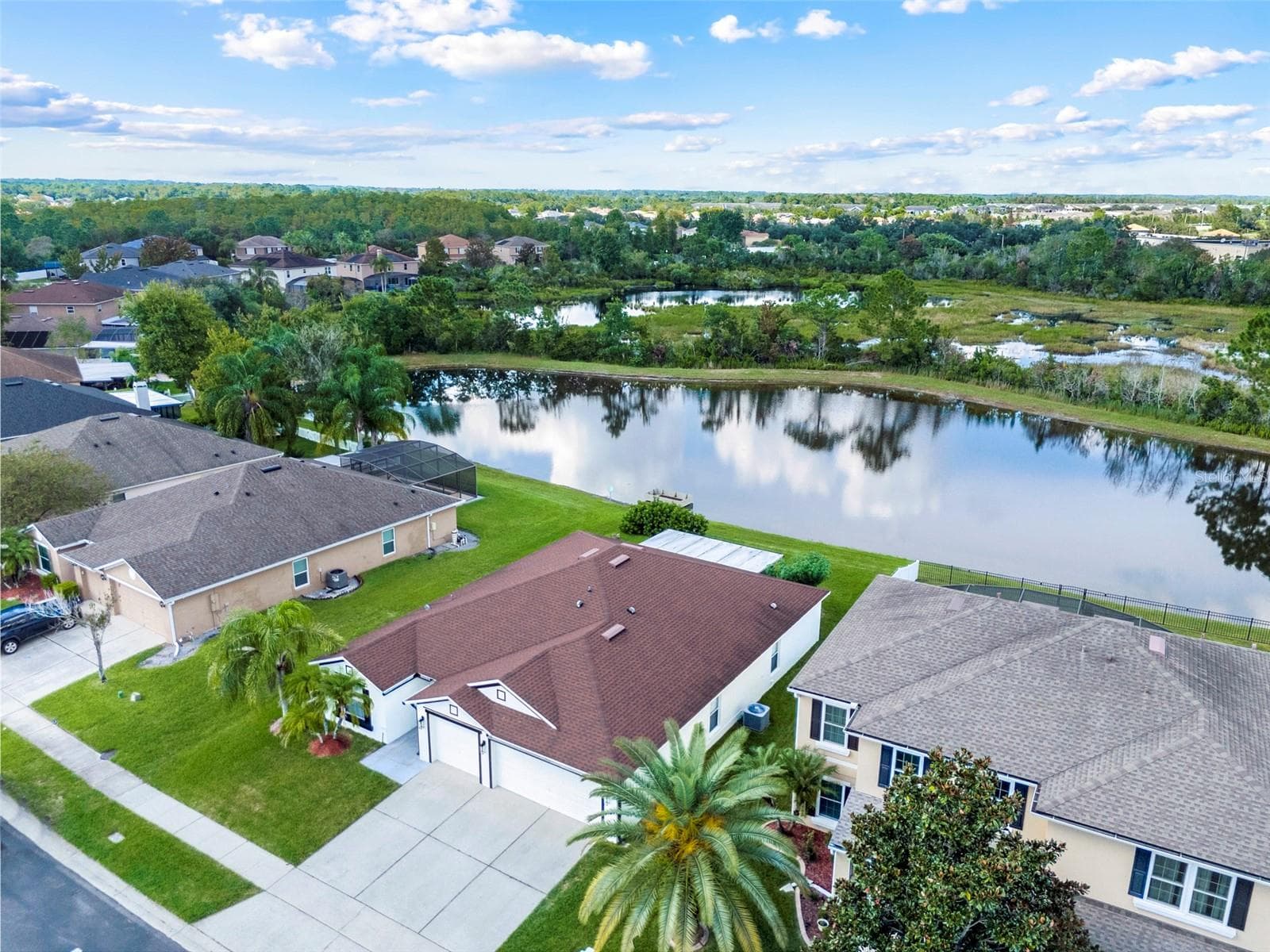 Single Family Residence at 831 BELHAVEN DR, ORLANDO, photo 6 of 33