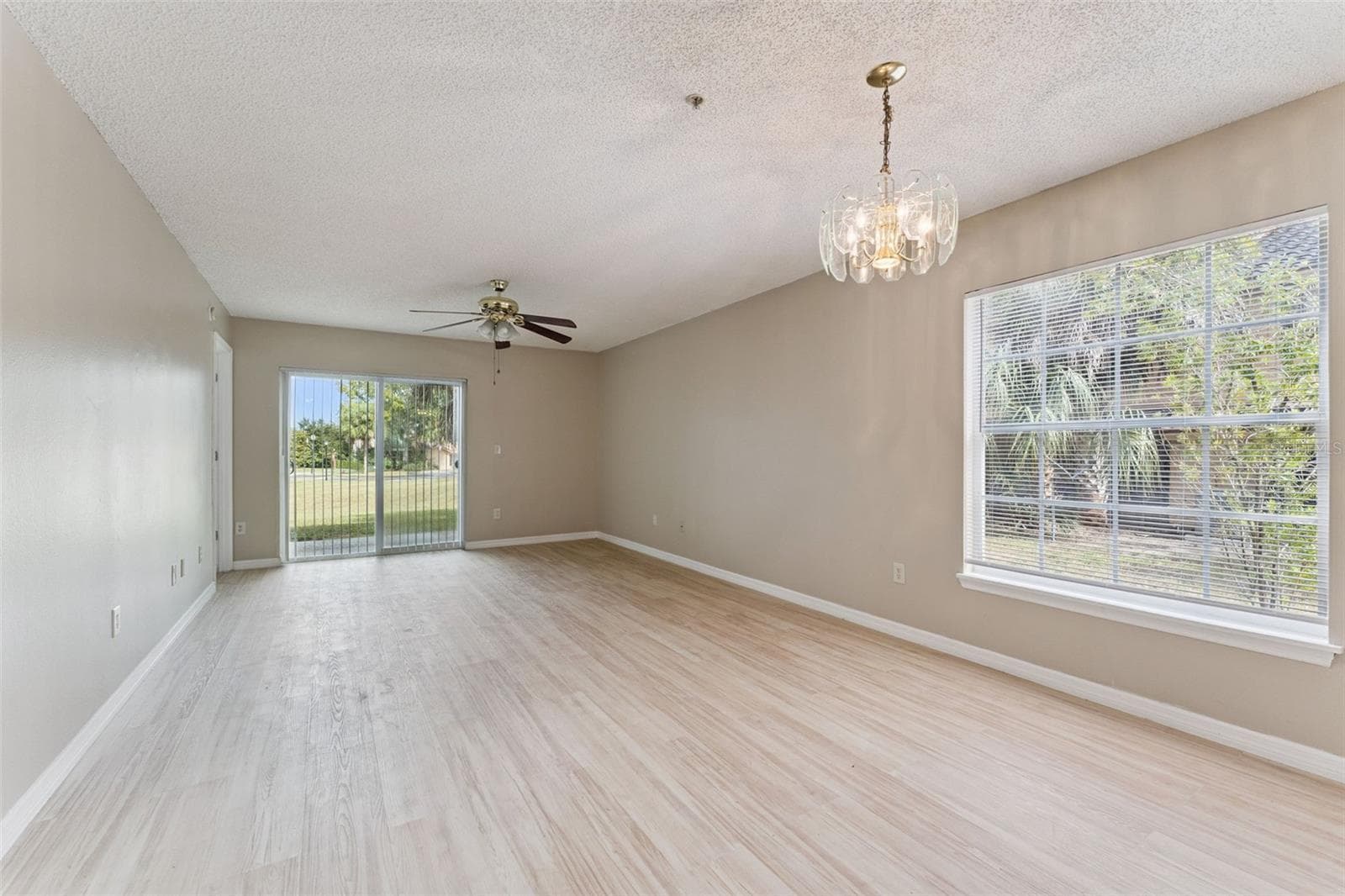 Condominium at 1192 N FAIRWAY DR #1192, APOPKA, photo 2 of 27