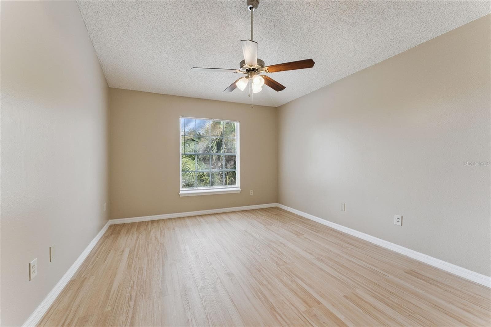 Condominium at 1192 N FAIRWAY DR #1192, APOPKA, photo 14 of 27